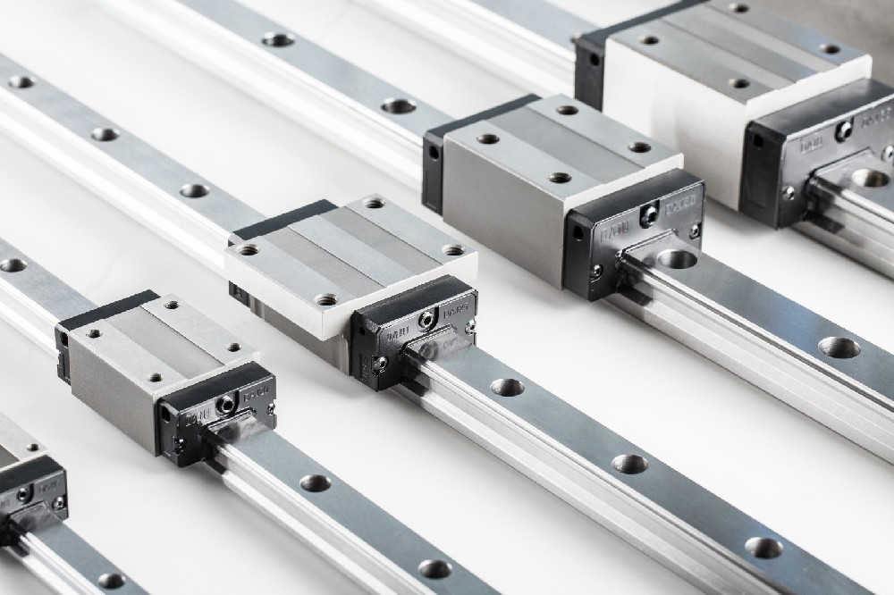 恒而達(dá)直線(xiàn)導(dǎo)軌（四）