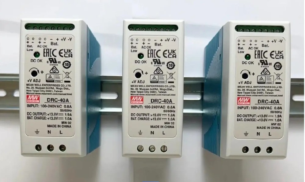 明緯封裝模塊電源，小巧精悍，為設備空間減負