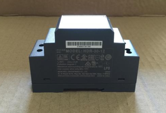 明緯控制箱/配線箱：優(yōu)化布線，提升效率